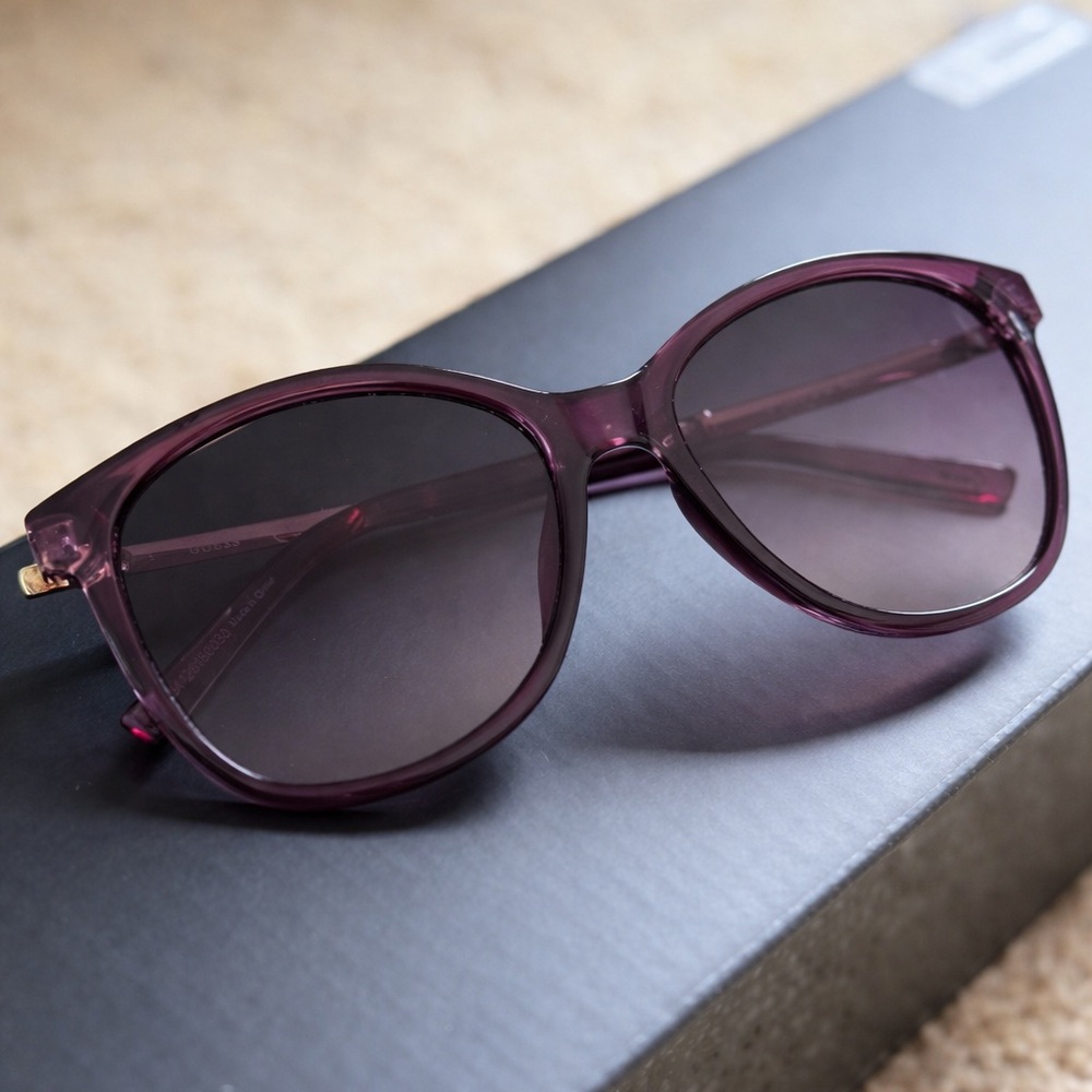 Guess Purple Rhinestone Glam Sunglasses Oversized Plum Gold